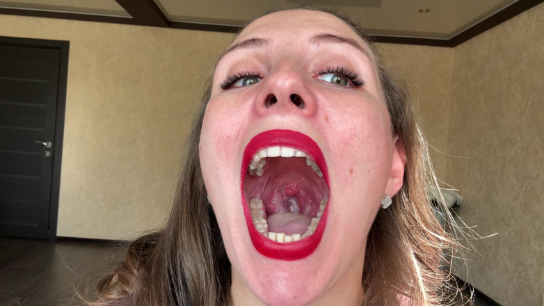 Hottie goddess: Uvula, crachat, gros plan, POV