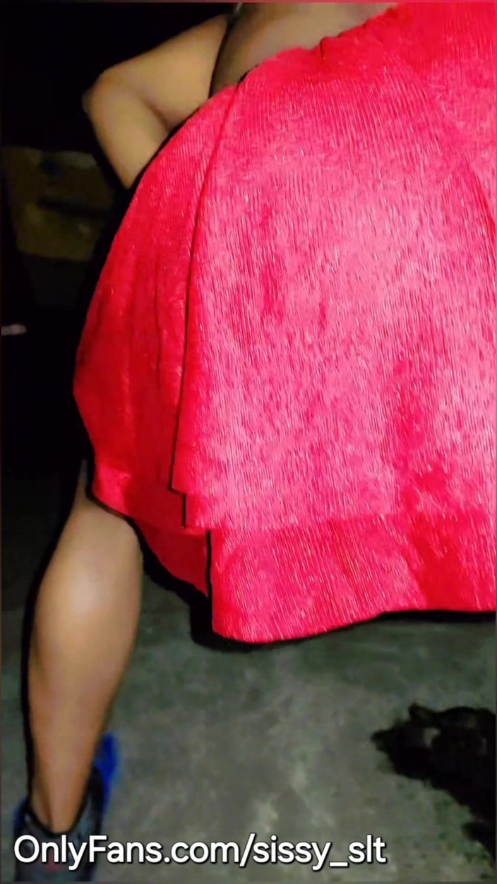 Sissy Slut Simran: Desi Maminsynek Crossdresser Z Małym Bezsilnym Kutasem