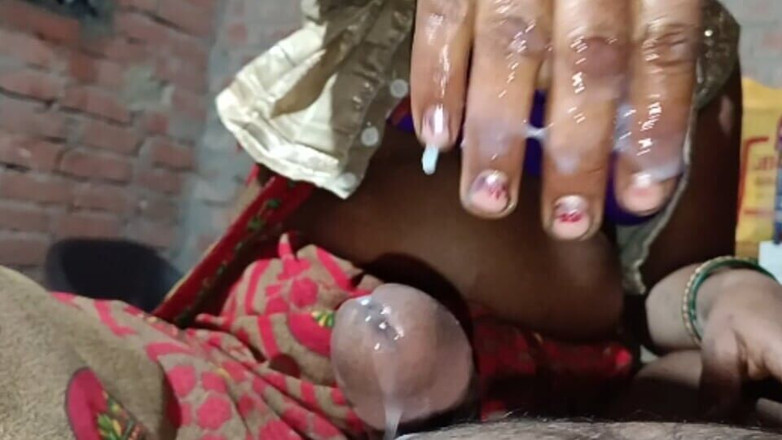 Full injoy: aaj meri patni ne meri mutthi choosa aur choosa.