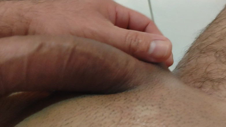 Micah 10: Homem Mostrando O Pau Na Internet E Gozado Muito.