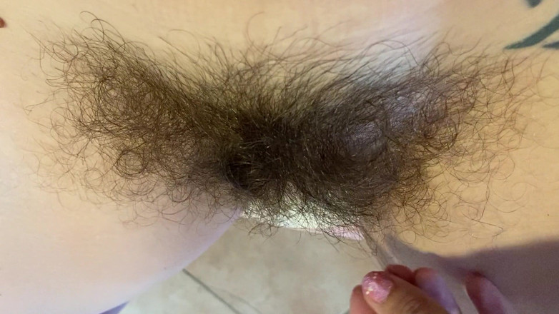 Cuteblonde666: 毛茸茸的阴户 第一人称视角 特写
