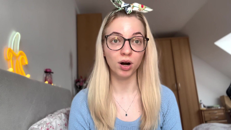 Goddess_Bella_Rae: Vysál jsem ho z 5329 $ a novou Ysl Bag! (příběh findom)