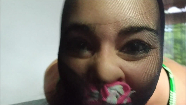 Selfgags Latina Bondage: painti gala ghontna, pentihoj aur sauteli mammi dvara apmaanit!