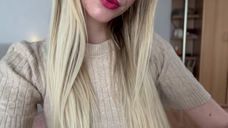 Goddess_Bella_Rae: Asmr-vriendin kalmeert je