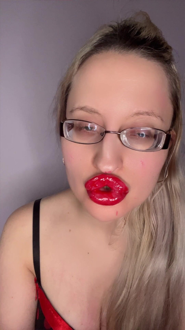 FinDom Goaldigger: Edge for My Big Lips