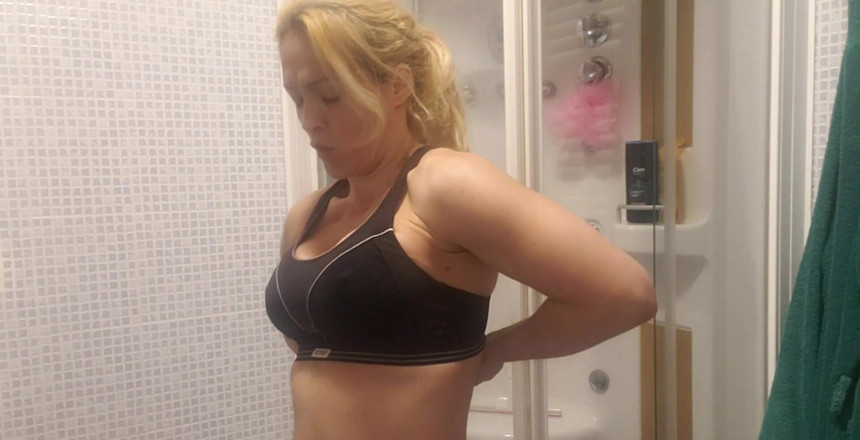 Mary Rider Pornstar: Willst du mit mir duschen?