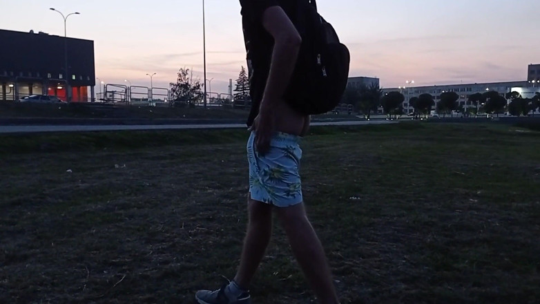 Dick Love Boys: Parkeringsplats