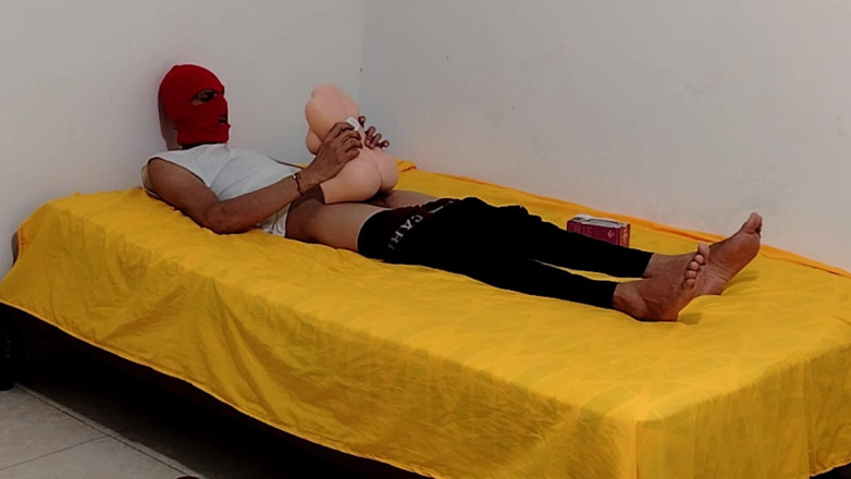 Goky: Doll Fucked by Single Man After Days Without Sex