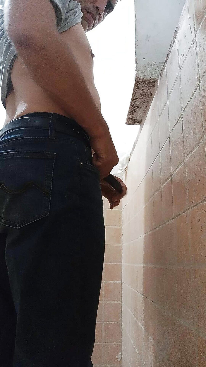 White ass: Mon beau cul a besoin d’une bite