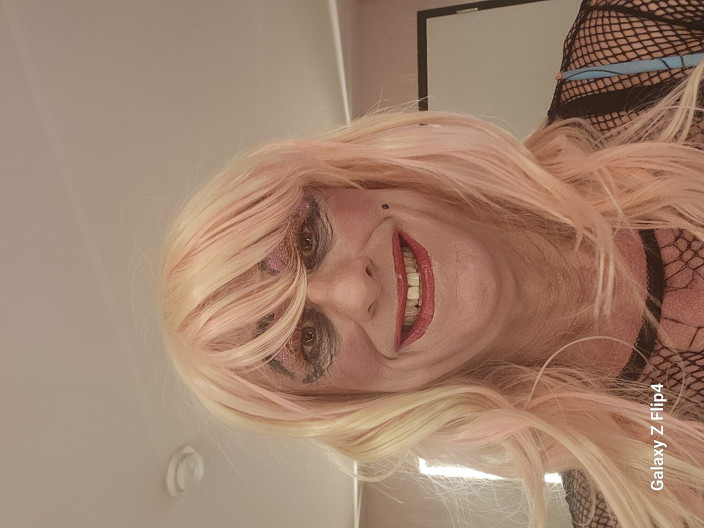 Jasmine Sub: Sissy transvestã¤nter wird gefickt