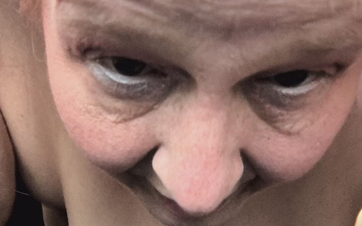 HerculesnVENUS: Je vais chevaucher ta bite !!!!