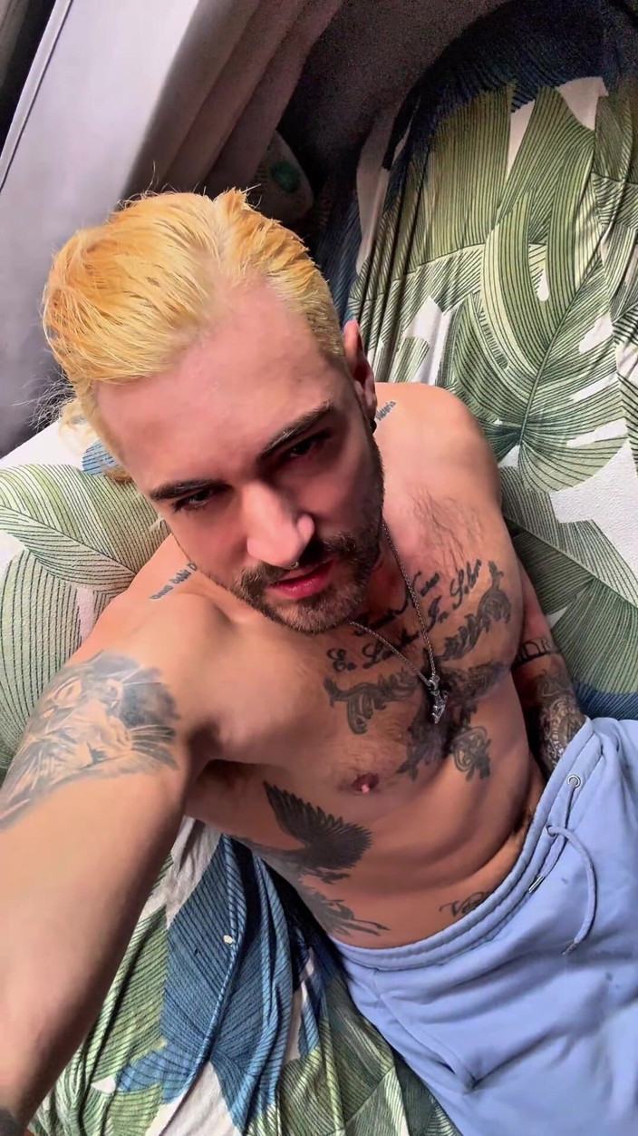 JackSpanish: Regneriger tag zu hause - freche spielzeit &amp; dirty talk