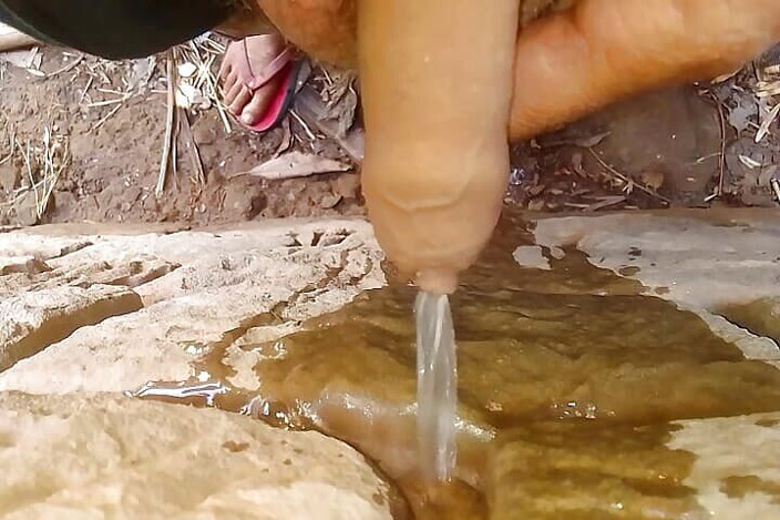 Thakursammy: Pisser Solo