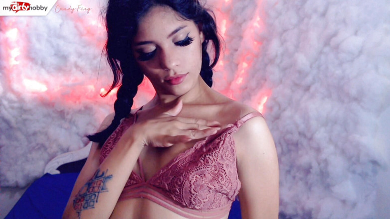 Candy Feng: Massage à l'huile dans mes tatouages