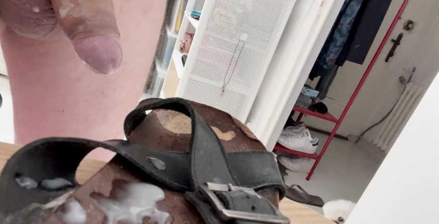 Aimeronds: Fetiche de pies, sandalia sucia, semen enorme