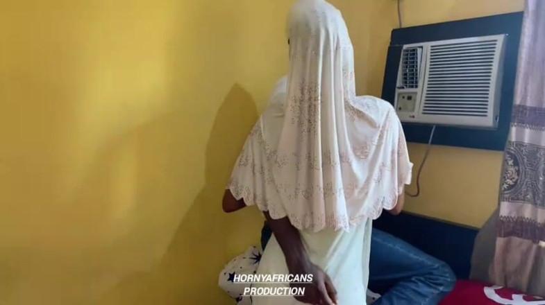 Horny Africans: Ac'imi düzeltmeden sıkı amcığıma hükmetmeye kadar
