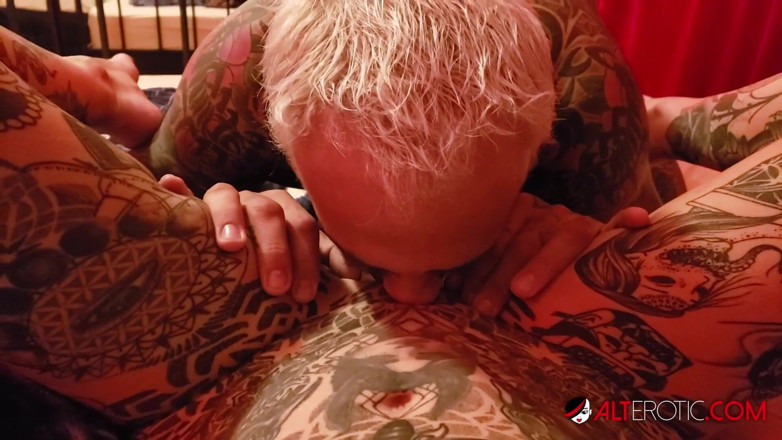 Alt Erotic: Güzel amber luke büyük bir yarak istiyor