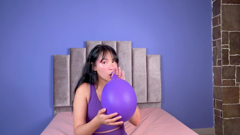 Angellkink: Můj zadek vs Giant Ballon