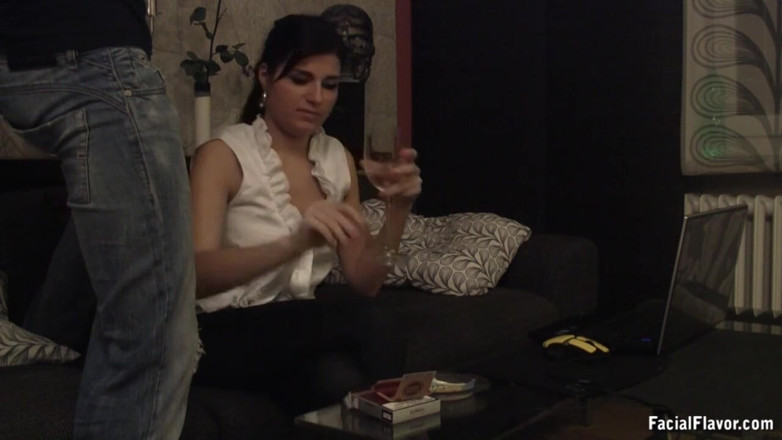 Facial flavor: Jane pompino pov fatto in casa + fumo un sigaro