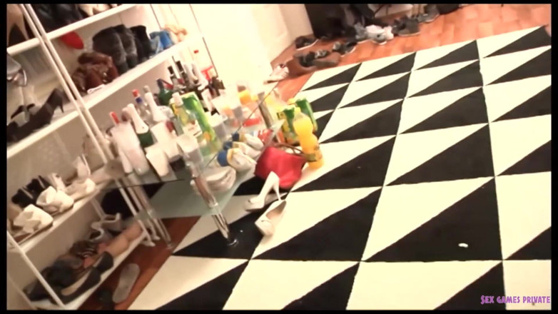 All TBS: Orgie de quartier pendant la crise - partie 1
