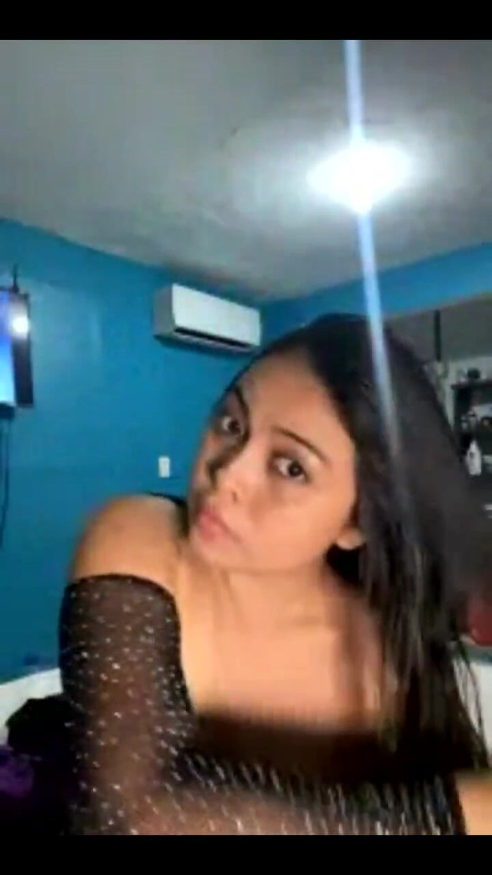 camicamilahotwife: Tetek Latina