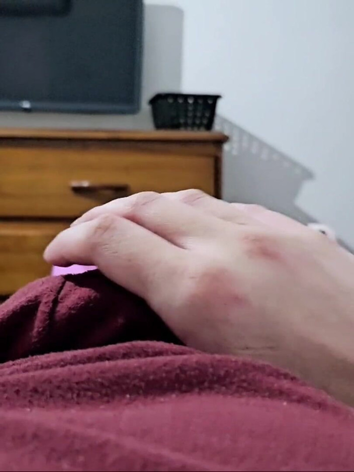 Lkdick8: Volete succhiare il mio cazzo?