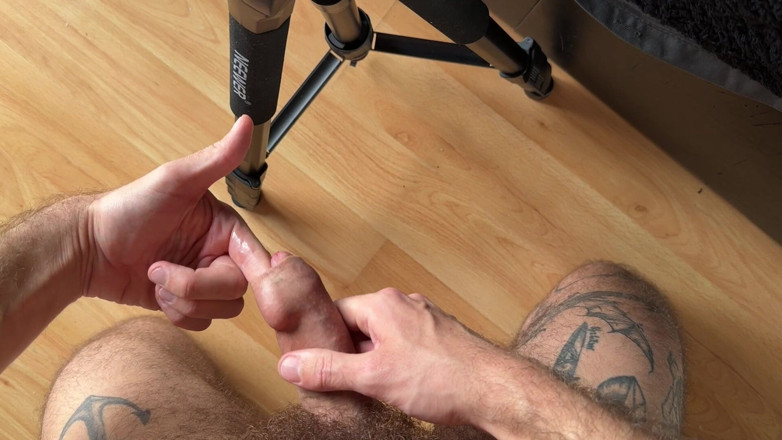 davidedpxxx: Post Tělocvična Zpocený Wank a Pěst Sesh
