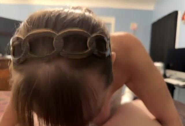 Sweet Marie: この若い男は私の口に大量の精液を射精した!