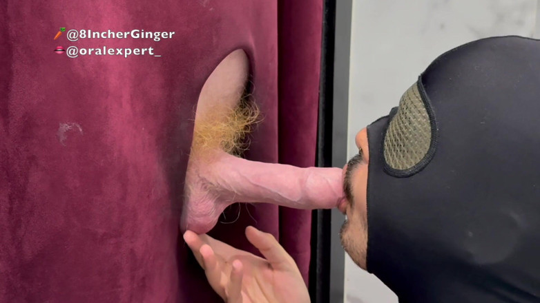 8IncherGinger: Cowok rambut oranye di gloryhole bagian 1
