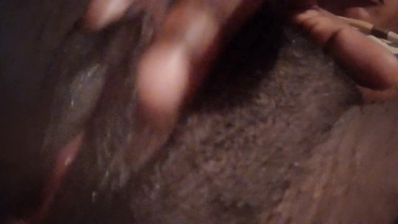 Super sexy ebony cuties: Menggosok Fingering Vagina Hitam Berbulu Saya Menakjubkan Orgasme Sengit