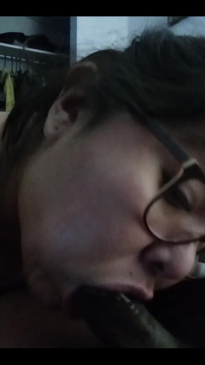 DeesDeepThroat: Šťastný den nevlastního otce Velká Hunka Nevlastní otec !!