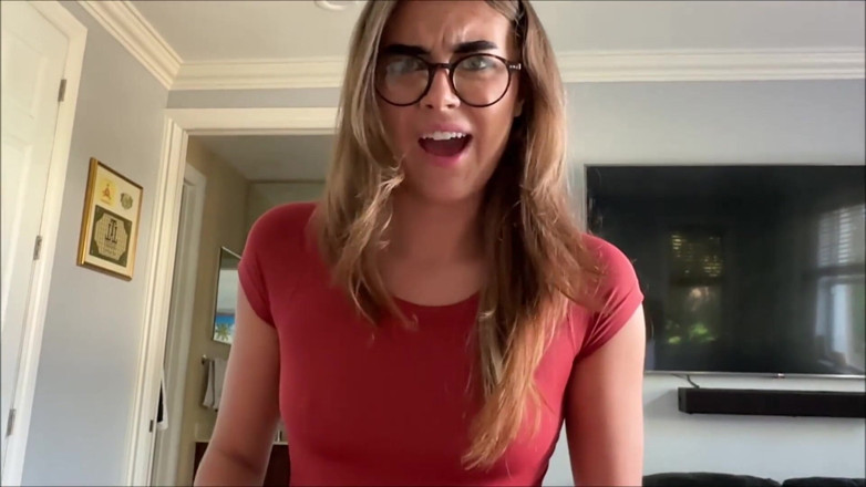 Alex Adams: Little Step Sis Proves She's Not a Nerd - Selina Bentz -...