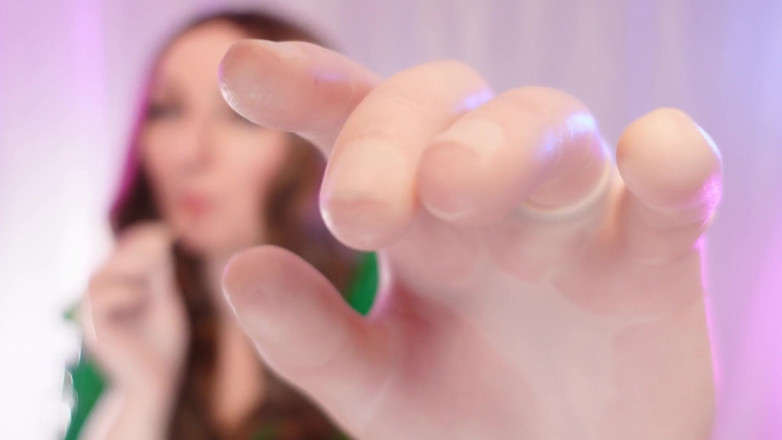 Arya Grander: Asmr : fétiche des gants chirurgical (vidéo SFW par Arya Grander).