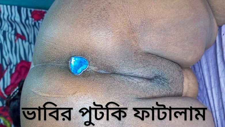AsssLord: Moti Vabiki Gand Fardiya, primeira vez que colocou plug anal