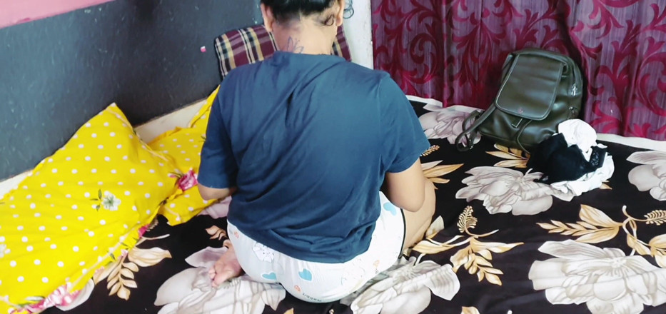 Desi_partycapal: 푸자는 섹스라고 생각하지만 봐.