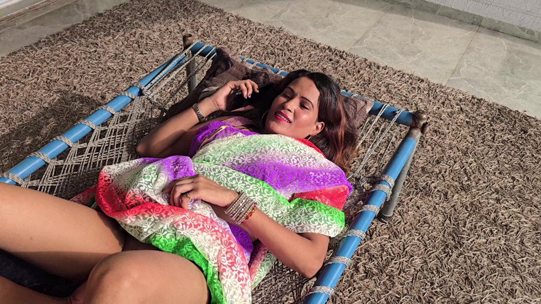 Madhu bhabhi 69: Une femme mariée indienne trompe son mari et baise avec...
