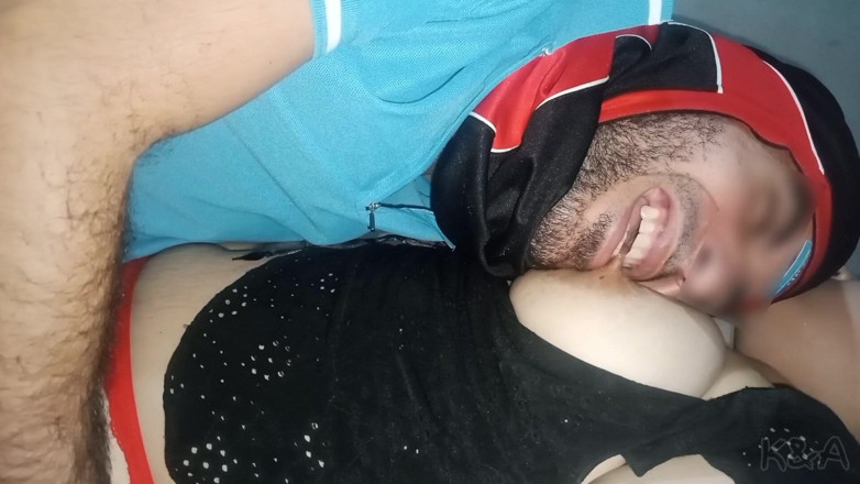 Kriztalyaram: Surprenant Ma Femme Quand Elle Fait Le Lit Pour Sucer...