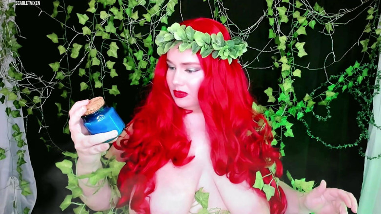 Scarlet Vixen: La trasformazione di Poison Ivy