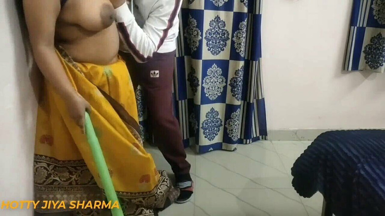 Hotty Jiya Sharmaa: Tây Bengal Kamwali Riya Ki Desi làm tình