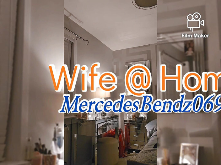Mercedes Bendz: Une femme taquine la caméra