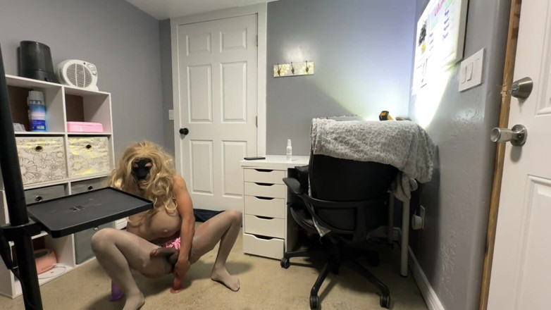 ChubbyClass: Cuuuming auf Zimmer