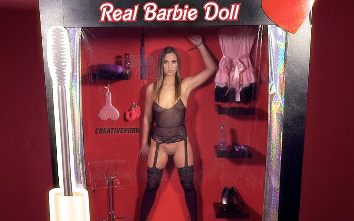 Xvirtual: X Poupée barbie virtuelle 34 réelle à 180°