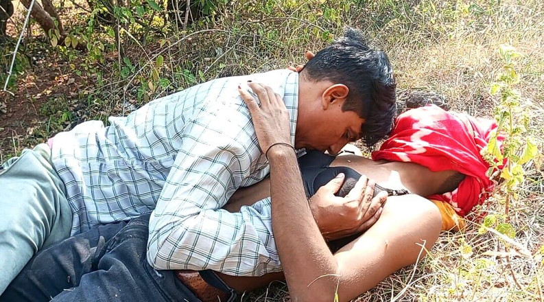 Indian Hijraji: Seks India dengan waria di luar ruangan