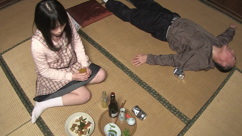 JAPAN IN LOVE: Troia giapponese in scena 3_asian con tette piccole scopata duramente a...