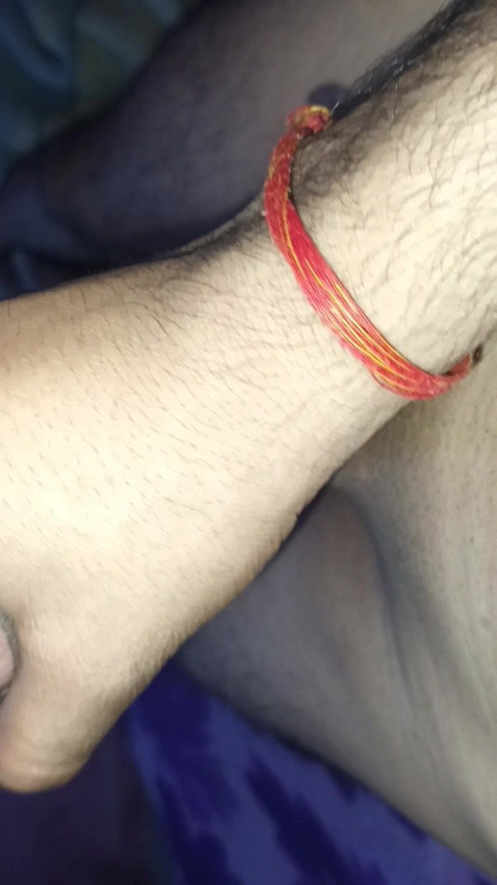 Luckky: Quelqu’un veut me sucer la bite