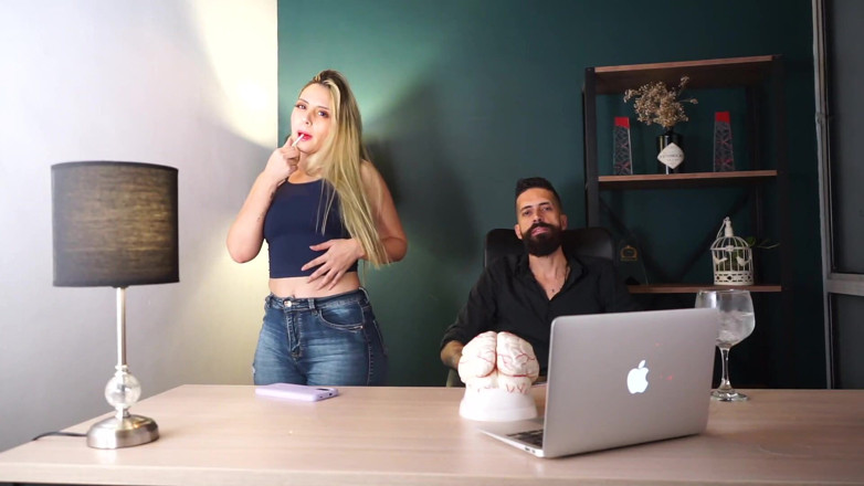 Cipriani: Seksi, ateşli, insan, Sussy Medellin'den güzel modeli seviyor