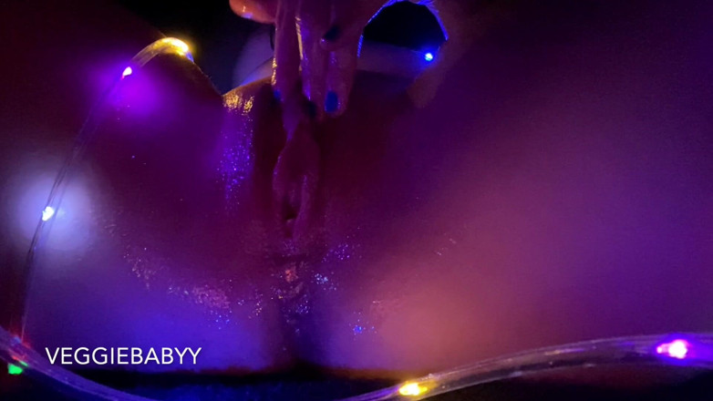 Veggiebabyy: Artsy, bôi dầu, cọ xát âm hộ nhẹ nhàng