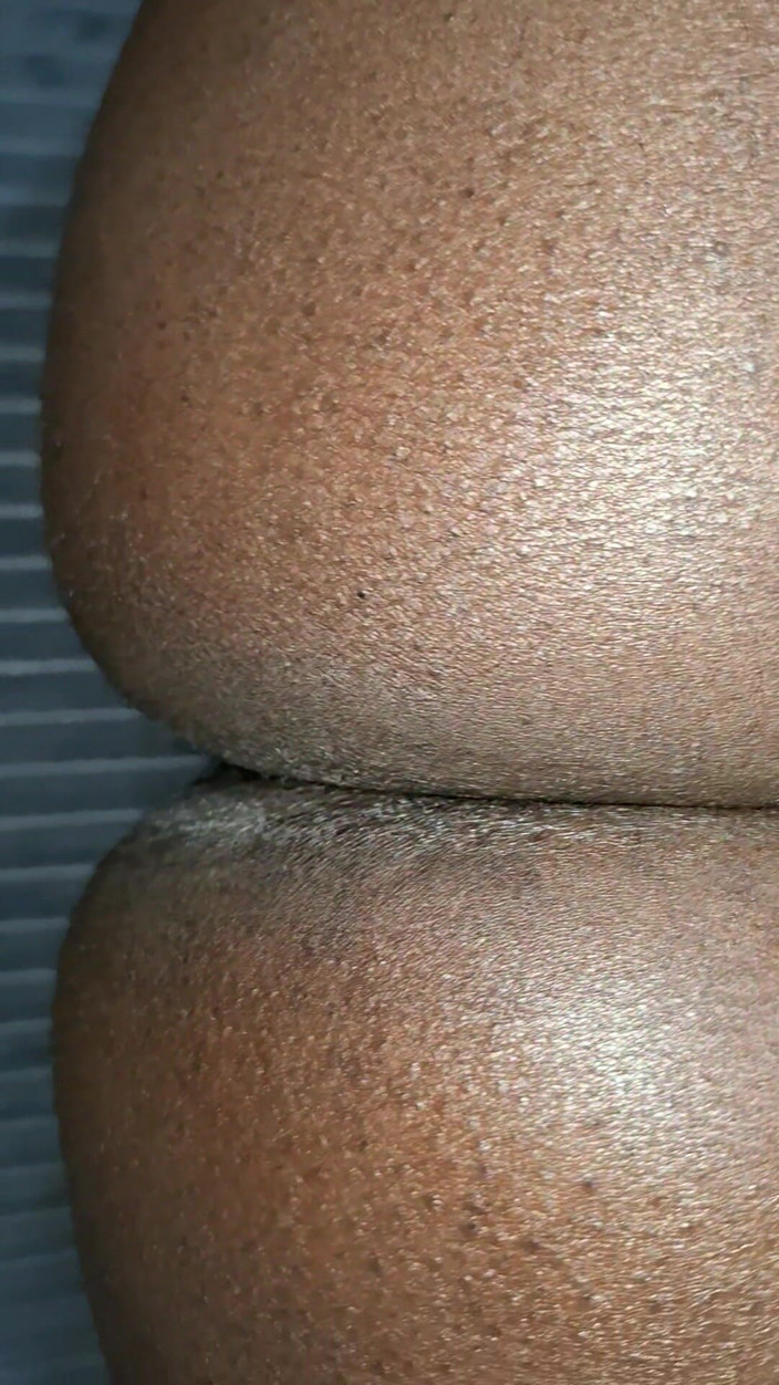 BMCs: J’ai rebondie sur la plus grosse bite d’Afrique jusqu’à ce...