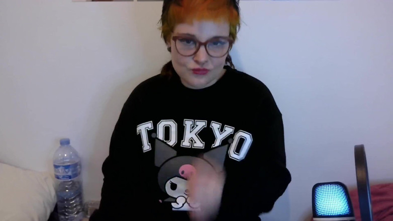 Bigtiddygoth: Asmr rilassante