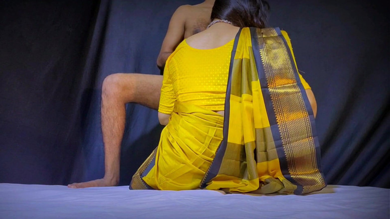 Hardcore Lover: Malik Ne Apne Sexy Naukrani Ko Khub Bajaya Doggy Bna...